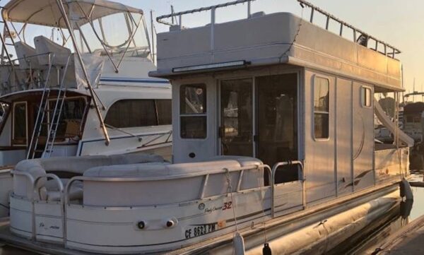 double decker pontoon boat rental